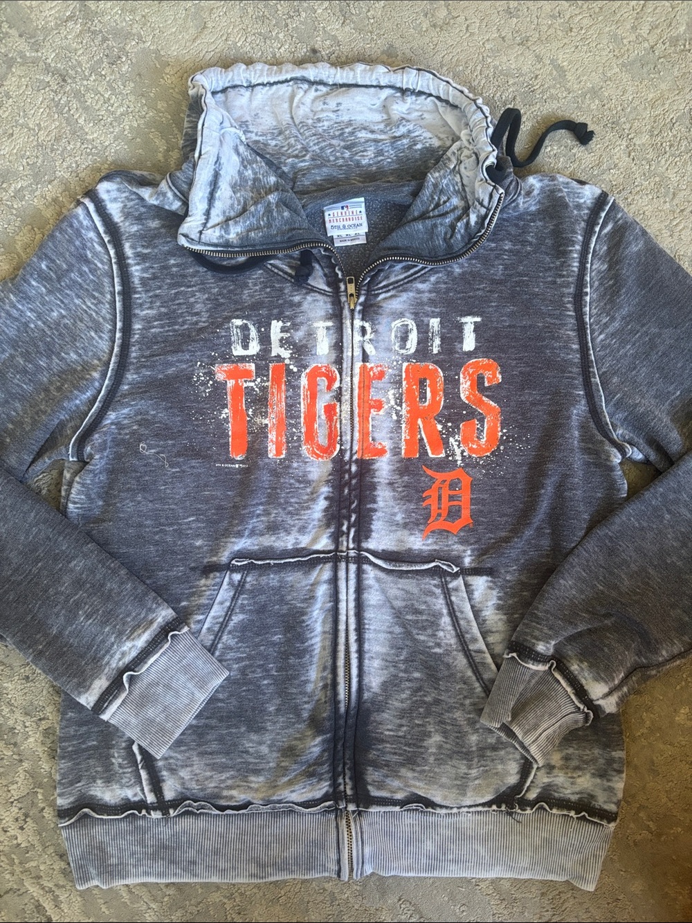 5th & Ocean Gray Zip-Up Hoodie with Gold Zipper